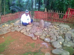 Makam Keramat Paling Tersohor Prabu Aji Putih ini Juga Bakal Digusur untuk Waduk Jatigede