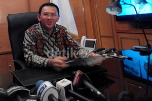Ahok Ingin Perluas Masjid-masjid di DKI dan Beri Tambahan Fasilitas Wifi