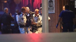 Lone Wolf dan Penyanderaan di Kafe Lindt Sydney