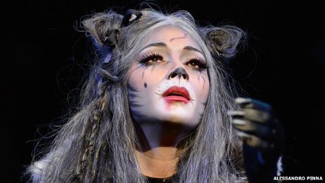 Nicole Scherzinger Debut di Panggung Broadway