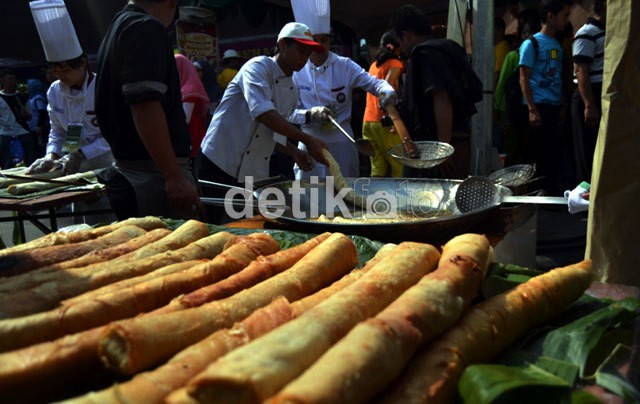 Puas Wisata Kuliner Seharian di Semarang