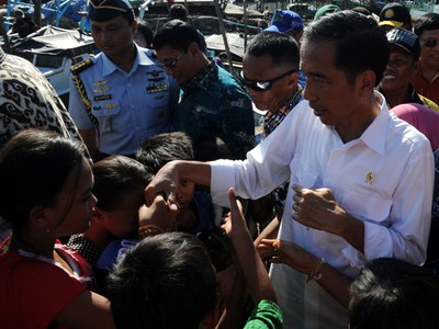 Jokowi Temui Nelayan di Kalimantan Selatan