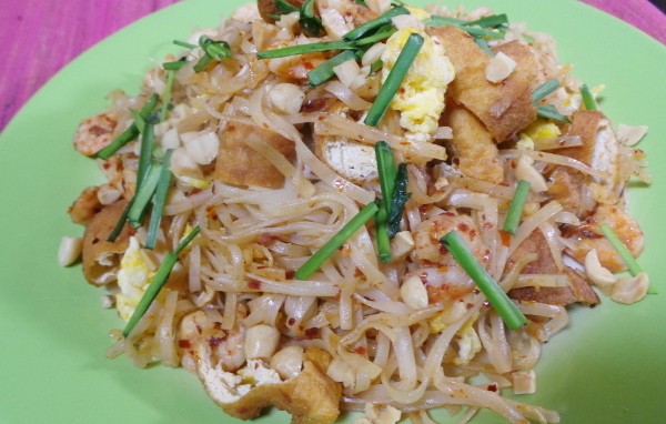 Nyam! Gurih Pedas Pad Thai  untuk Santap Siang