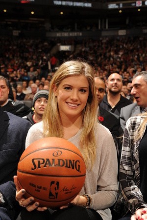Ikuti Sharapova dan Serena, Bouchard Seriusi Bisnis Modelling
