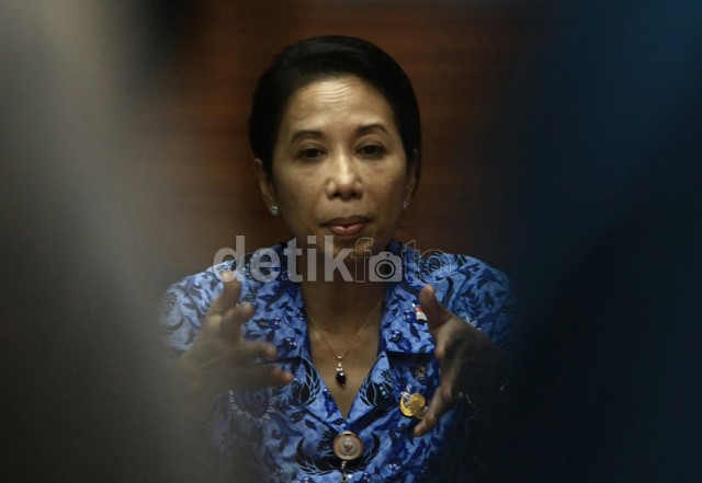 Rupiah Melempem, Menteri Rini: Saya Juga Sedih