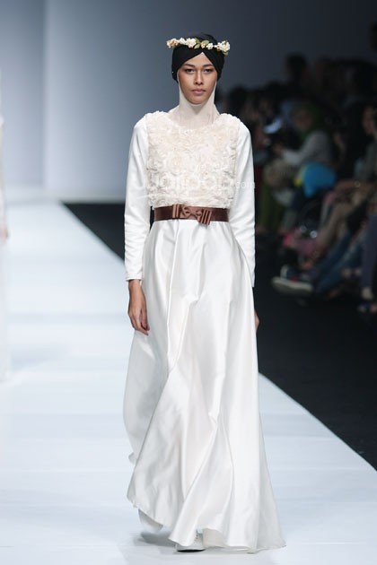 Risty Tagor Secret Garden. Jakarta Fashion Week 2015 at Senayan City. Jakarta. [Foto: Mohammad Abduh/Wolipop]