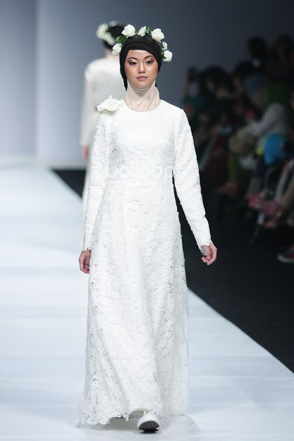 Risty Tagor Secret Garden. Jakarta Fashion Week 2015 at Senayan City. Jakarta. [Foto: Mohammad Abduh/Wolipop]