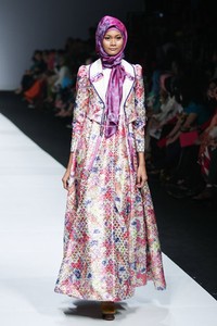 Anggia Mawardi Secret Garden. Jakarta Fashion Week 2015 at Senayan City. Jakarta. [Foto: Mohammad Abduh/Wolipop]