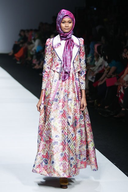 Anggia Mawardi Secret Garden. Jakarta Fashion Week 2015 at Senayan City. Jakarta. [Foto: Mohammad Abduh/Wolipop]
