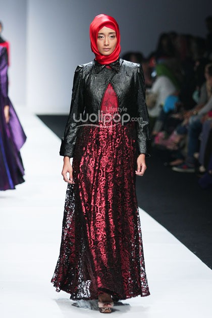 Anggia Mawardi Secret Garden. Jakarta Fashion Week 2015 at Senayan City. Jakarta. [Foto: Mohammad Abduh/Wolipop]