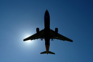 Pesawat Kena Turbulensi Parah di Jepang, Belasan Penumpang Terluka
