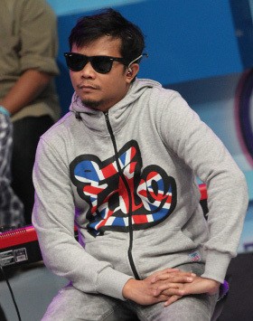 #RezaNOAHMoment Jadi Penegasan Hengkangnya Reza dari NOAH?