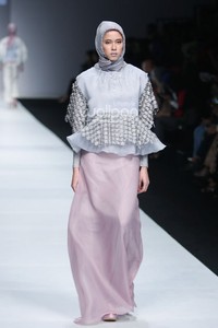 Zaskia Sungkar Secret Garden. Jakarta Fashion Week 2015 at Senayan City. Jakarta. [Foto: Mohammad Abduh/Wolipop]