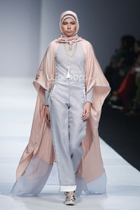 Zaskia Sungkar Secret Garden. Jakarta Fashion Week 2015 at Senayan City. Jakarta. [Foto: Mohammad Abduh/Wolipop]