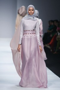 Zaskia Sungkar Secret Garden. Jakarta Fashion Week 2015 at Senayan City. Jakarta. [Foto: Mohammad Abduh/Wolipop]