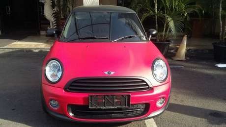Mini Cooper Ditahan, Pedangdut Ratna Dilla Dikenakan Pasal Berlapis