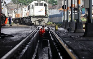 Mulai 1 Januari Pembatalan Tiket KA di Jakarta Hanya Bisa di 8 Stasiun Ini