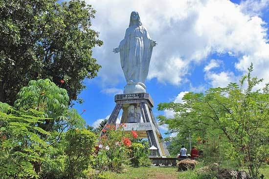6 Destinasi Wisata Religi yang Pas Dikunjungi Saat Natal