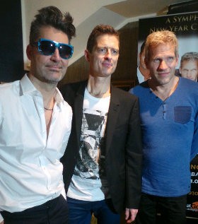 Nikmati 20 Lagu Sambil Makan Malam Bersama MLTR di Trans Luxury Hotel