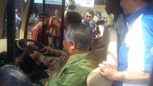 Muhammadiyah Luncurkan Mobil Hybrid, Mendikbud: Sudah Saatnya Kita Produksi