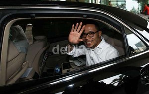 Menaker Hanif Pulangkan 383 TKI Ilegal dari Johor Malaysia