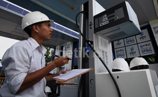 Kenapa Jual-Beli Gas di RI Harus Pakai Dolar?