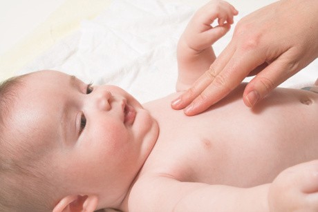 Tanda Seperti Memar di Kulit Bayi Baru Lahir, Apa Sebabnya?
