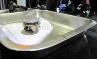 Setelah menjelajah jarak 24.675 km tanpa penggantian oli kondisi dinding piston tidak mengalami lecet sedikit pun.