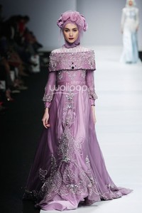 Ayu Dyah Andari Witchery of Mandalika. Jakarta Fashion Week 2015 at Senayan City. Jakarta. [Foto: Mohammad Abduh/Wolipop]