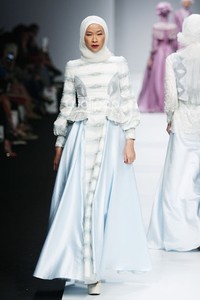 Ayu Dyah Andari Witchery of Mandalika. Jakarta Fashion Week 2015 at Senayan City. Jakarta. [Foto: Mohammad Abduh/Wolipop]