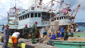 Izin Keluar, 2 Kapal Besar Berbendera Papua Nugini Ini Bakal Ditenggelamkan