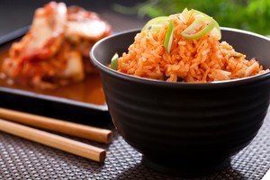 Ini Tahapan Membuat Cheese Kimchi Fried Rice a la Eru yang Praktis