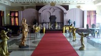 Ruangan utama The King.