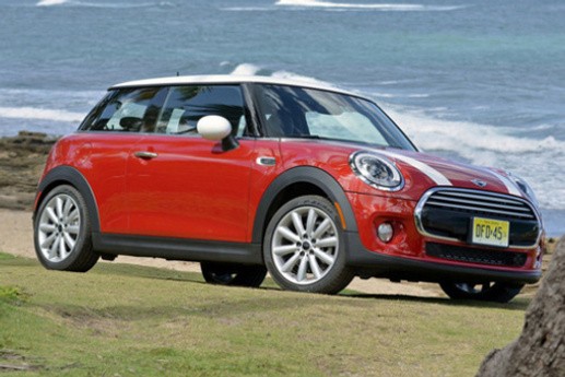 Jok Bermasalah, Ratusan MINI Cooper Ditarik