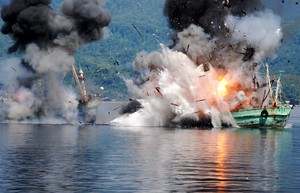 Dalam 14 Hari Tenggelamkan 2 Kapal Pencuri Ikan, TNI AL Diapresiasi