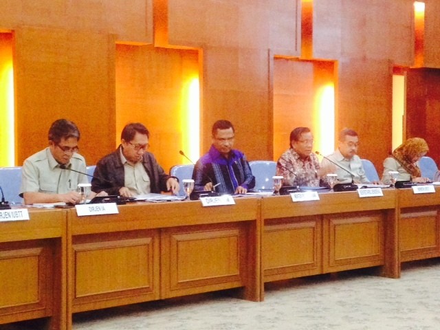 Pertumbuhan Industri Non Migas Turun, Menperin: Investor Wait and See