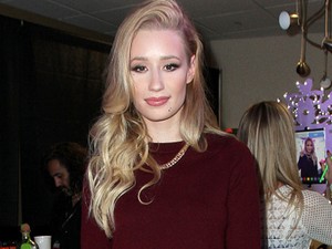 Hacker Ancam Sebarkan Video Seks Iggy Azalea