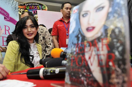 Gara-gara Kasus Ludwig, Jessica Iskandar Ternyata Sering Menangis