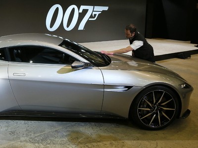 Mobil Anyar 007