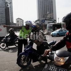 Ahok dan Polda Metro Ajak Pemotor Kumpul-kumpul di Malam Tahun Baru