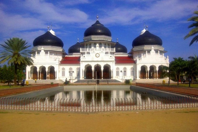 Masjid Raya Baiturrahman, Saksi Bisu Tsunami Aceh 2004 Silam