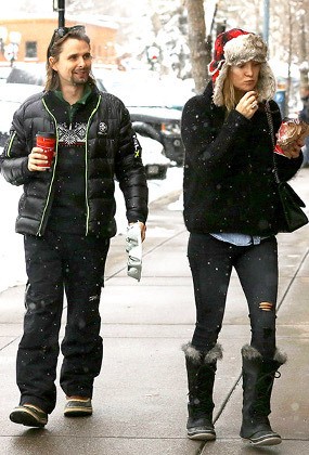 Pasca Batalkan Pertunangan, Kate Hudson dan Matt Bellamy Kepergok Jalan Bareng