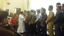 Didampingi Kapolda dan Pangdam, Wagub Djarot Kunjungi Gereja Theresia