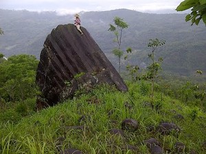 Bebatuan Diduga Peninggalan Purbakala Ditemukan di Gunung Jompong Trenggalek
