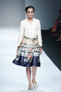 Kraton by Auguste Soesastro Dewi Fashion Knight. Journey to the World at Jakarta Fashion Week 2015. Senayan City. Jakarta. [Foto: Mohammad Abduh/Wolipop]