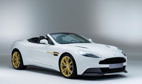 Aston Martin Luncurkan Vanquish Edisi Ultah