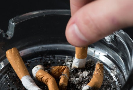 Dokter: Polusi Asap Rokok Bikin Kasus Kanker Paru Meningkat