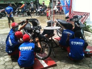 Yamaha Servis Motor Korban Banjir Semua Merek