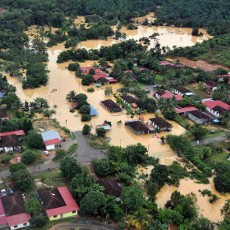 Lebih Dari 100 Ribu Warga Malaysia Dievakuasi karena Banjir