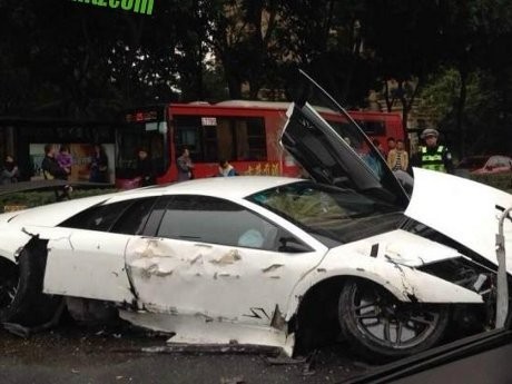 Banyak OKB, 1 Hari Ada 5 Kecelakaan Lamborghini di Tiongkok